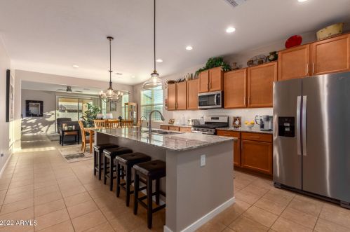 10232 Wood St, Tolleson AZ  85353-7653 exterior