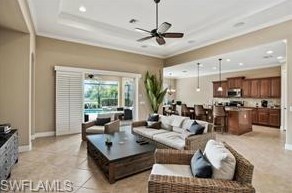 9096 Graphite Cir, Naples FL  34120-5227 exterior