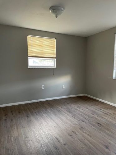 2912 Puma Dr, Tarpon Springs FL  34690-2913 exterior