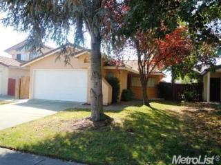 201 Majorca Cir, Sacramento CA  95823-6616 exterior