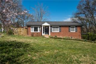 2204 Crestline Dr, Nashville, TN 37214-2016