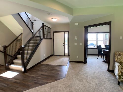 16111 Europa Ave, Lino Lakes, MN 55038-4636