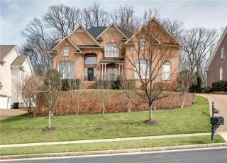 145 Allenhurst Cir, Franklin, TN 37067-7272