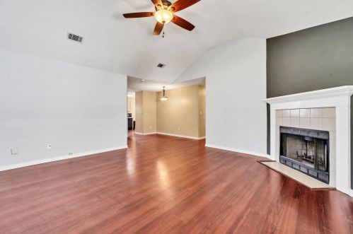 1916 Summer Hills Ln, Fort Walton Beach FL  32547-7036 exterior