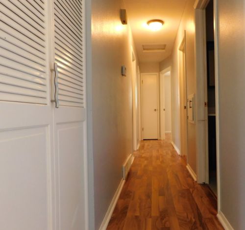 8002 Grn Tree Rd, Milwaukee WI 53223-4926 exterior