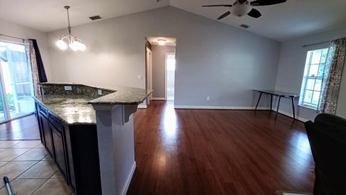 1806 Altman Ave, Fort Pierce FL  34953-1009 exterior