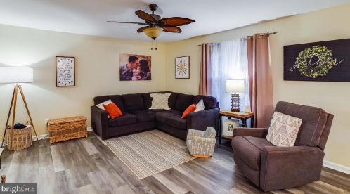 467 Voshells Mill Star Hill Rd, Dover DE  19901-7632 exterior