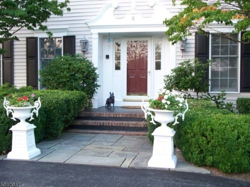 5 Kinneys Sawmill Rd, White House Station, NJ 08889-3035