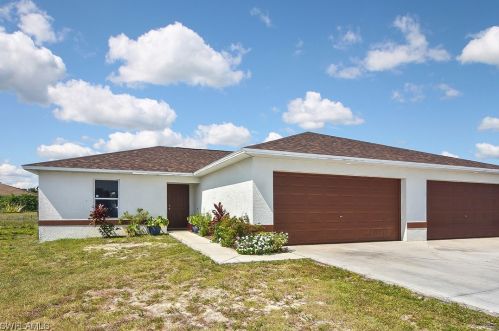 4737 22nd St, Lehigh Acres, FL 33973-2641
