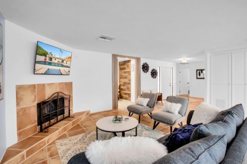 78565 Sagebrush Ave, La Quinta CA  92253-2406 exterior