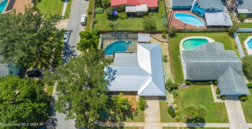 2624 Applewood Dr, Titusville, FL 32780-5902