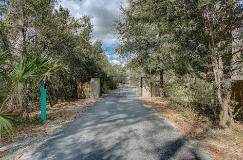 250 Panama Rd, Casselberry, FL 32708-3516