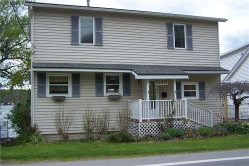 5140 Lake Rd, Livonia, NY 14487-9544