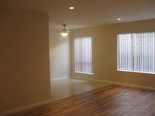 1112 Bedford St, Los Angeles CA  90035-2218 exterior