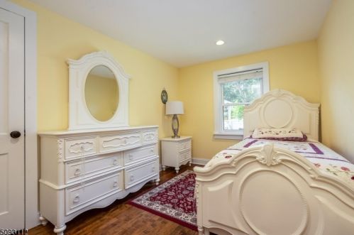 510 Monroe St, Hackettstown NJ  07840-2122 exterior