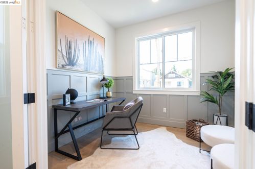 1049 61 St, Oakland CA 94608-2355 exterior