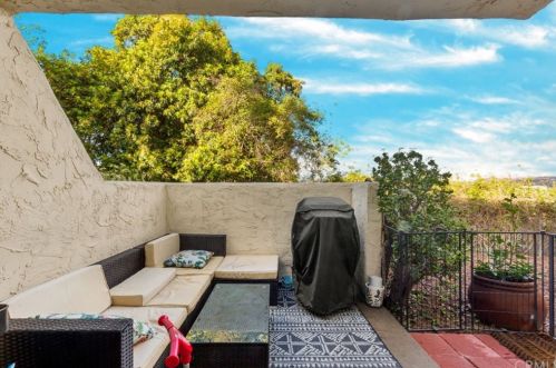 1362 Tanager Ln, El Cajon CA  92020-1465 exterior