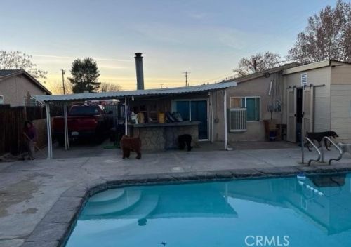 15267 Del Rey Dr, Victorville, CA 92395-3644