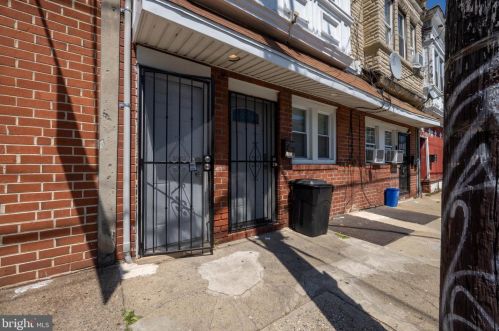 1835 Harrison St, Philadelphia, PA 19124-2852