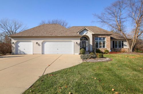 1562 112th St, Kenosha, WI 53158-4510