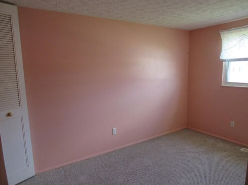 1379 Stone Dr, New Haven OH  45030-2029 exterior