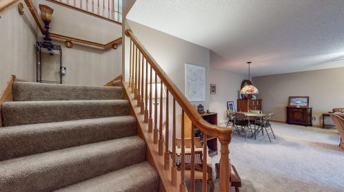1922 Cherry St, Red Wing MN  55066-3557 exterior