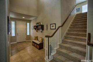 882 Spotted Pony Ln, Rocklin, CA 95765-5467