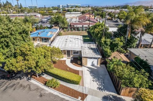 115 Hemlock Ave, Sunnyvale CA  exterior