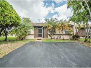 11405 122nd Ct, Miami, FL 33186-5015