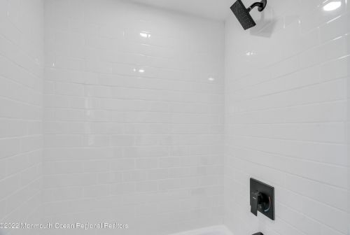 839 Lynnwood Ave, Bricktown NJ  08723-5253 exterior