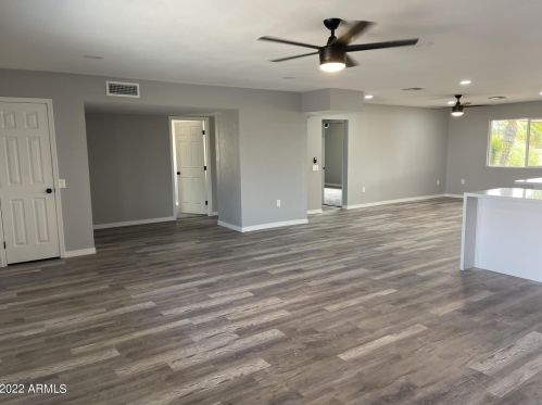 18811 132nd Ave, Sun City AZ  85375-4801 exterior