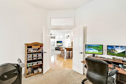 9247 Brown Rd, Elk Grove CA  95624-3917 exterior