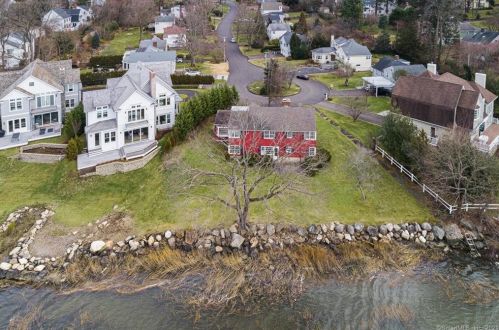 29 Bayside Ter, Riverside, CT 06878-1617