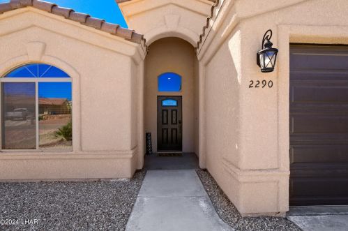 2290 Interceptor Dr, Lake Havasu City, AZ 86404-2067