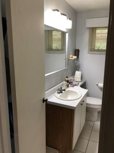 494 Balconade Dr, Pittsburgh, PA 15236-2744