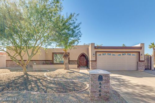 4466 105th Ave, Phoenix, AZ 85037-5561