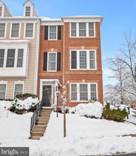 14600 Cadbury Way, Woodbridge, VA 22191-4035