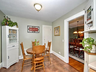812 Whitted St, Hendersonville, NC 28739-5550