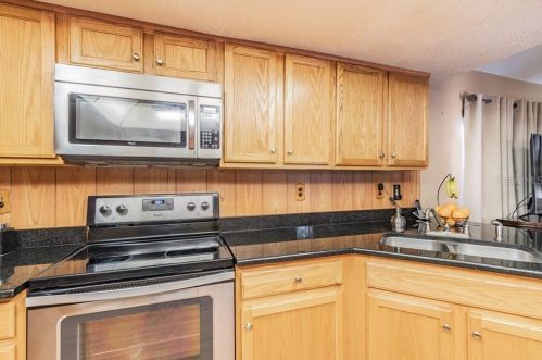 6444 Date Palm Blvd, Port Richey FL 34668-5545 exterior