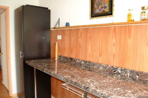 87-10 204th St, Jamaica, NY