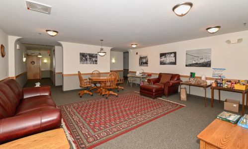 3710 Oakland Ave, Milwaukee WI 53211-2281 exterior