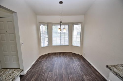 1040 Fallon Woods Way, Rio Linda CA  95673-2430 exterior