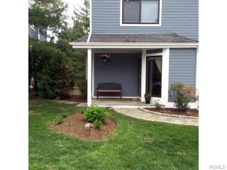 17 Westwood Ln, Irvington On Hudson, NY 10533-1838