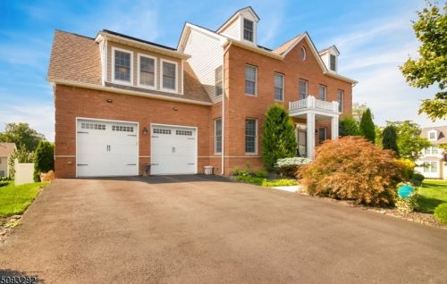 235 Woodland Ave, East Orange, NJ 07017-2027