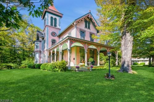 430 Green Ln, Belvidere NJ  07823-1236 exterior