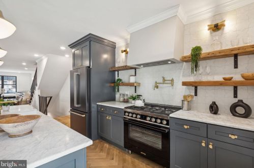 1216 Columbia Ave, Philadelphia PA 19125-2602 exterior