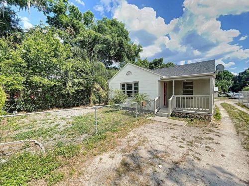 2938 Avenue G, Winter Haven FL  33880-2127 exterior