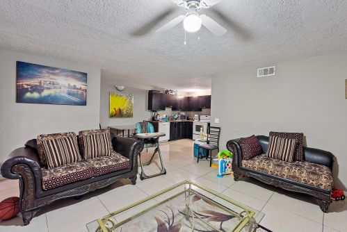 4773 Sable Pine Cir, West Palm Beach, FL 33417-3128