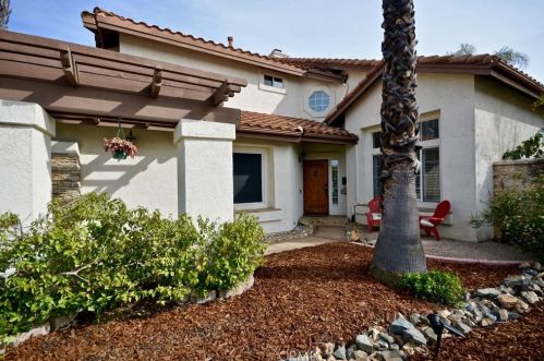 43511 Calle Nacido, Temecula CA  92592-3036 exterior