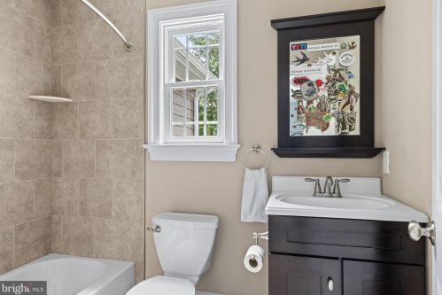 500 Court St, Gardenville PA  18901-4422 exterior